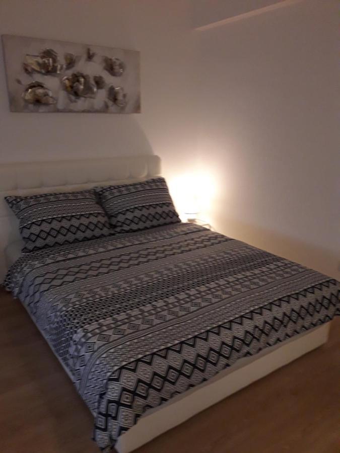 Apartman Mmvg Studio Zagreb Airport Velika Gorica Exterior photo